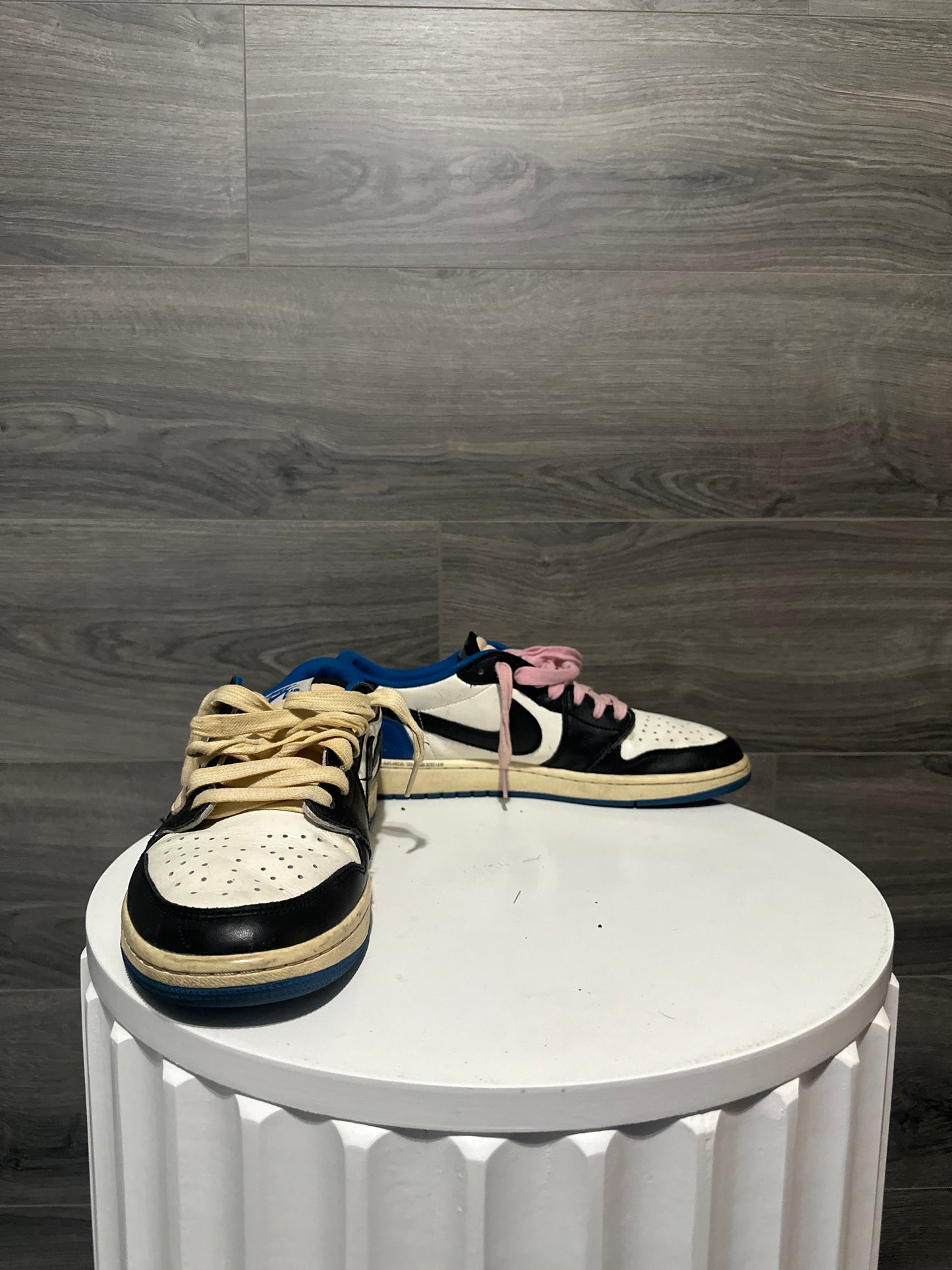 Travis Scott Fragment Jordan 1 Lows